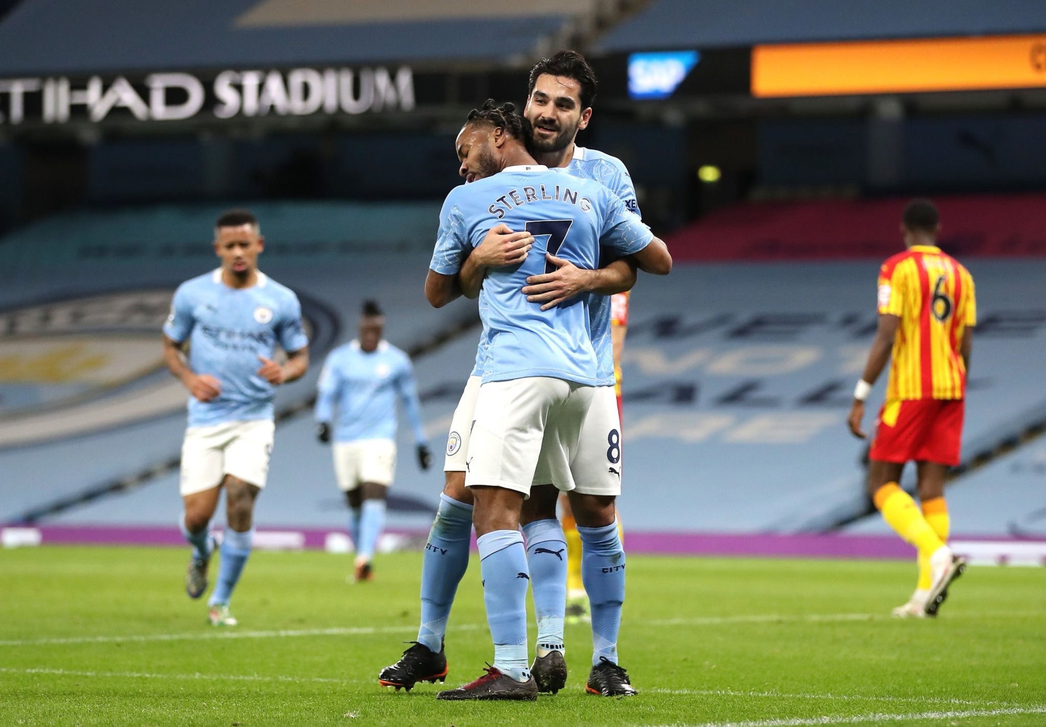 在面对意大 在面对意大